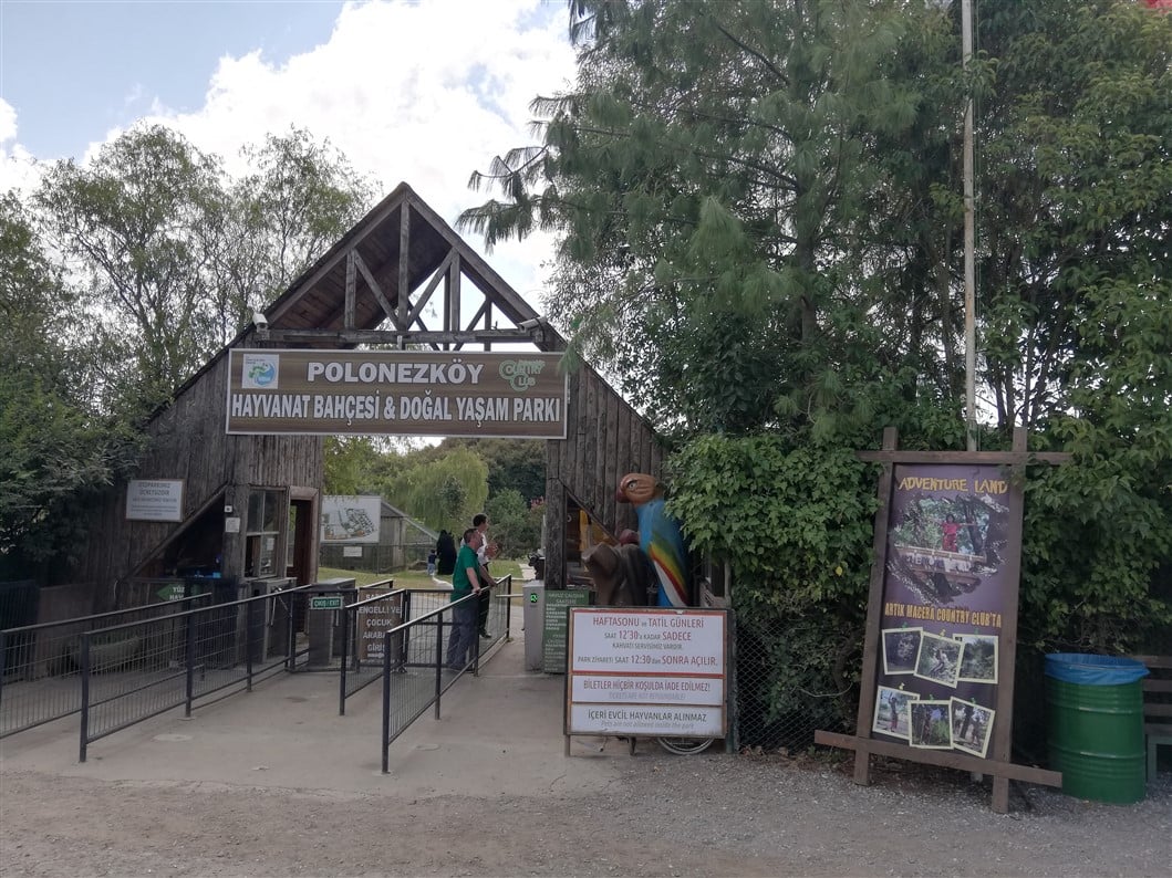 Polonezköy Hayvanat Bahçesi 